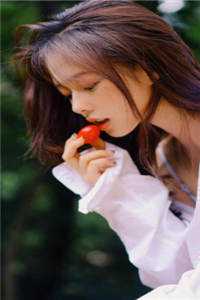 八年逃避，相爱的人难逃情劫全文无删减