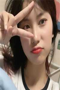 恶毒女配挺孕肚离婚，被首长亲哭全集