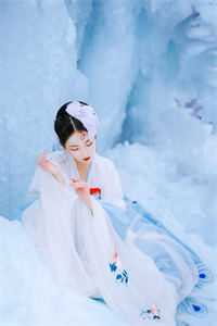 高考填报志愿截止前一刻，养子将我亲女儿的志愿全换成大专全文免费