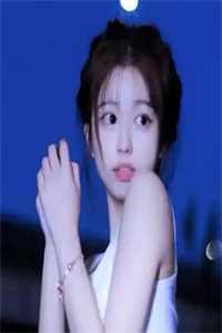 乖乖女走错房，被爹系大佬吻到哭全文免费