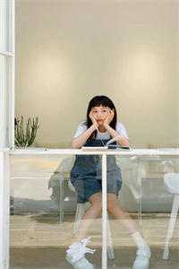 青丝不许负雪信精彩