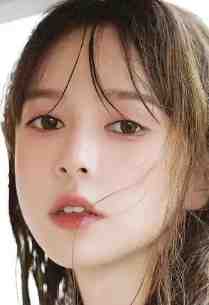 我送妻子的手工围巾，她转身就丢畅销巨著