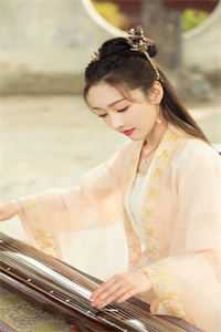 婚礼当天未婚妻助理把戎装换成和服，我反手掏出打火机未删节