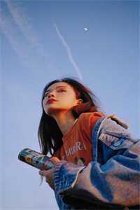 春节那晚，我被男友丢在车站完整