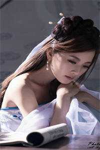 卿辞故里我辞心试读