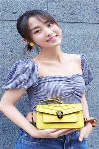 开局濒死，反手送仇人整整齐齐无删减