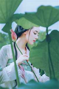 高考填报志愿截止前一刻，养子将我亲女儿的志愿全换成大专目录