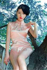 老婆助理把我当小白脸暴打后，我选择离婚全文无删减