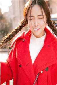 浮花浪蕊都过尽最新