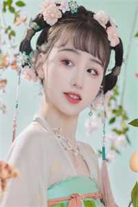 离婚后我专心搞事业，他急了无广告