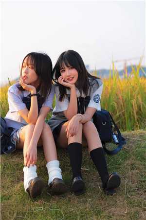 以我霜鬓证归期阅读