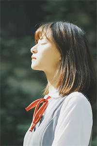 我送妻子的手工围巾，她转身就丢大结局