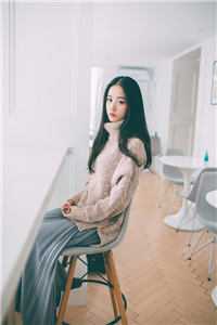 林笙见鹿浔异常火爆