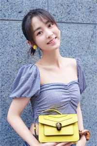 蓝天下离别无弹窗